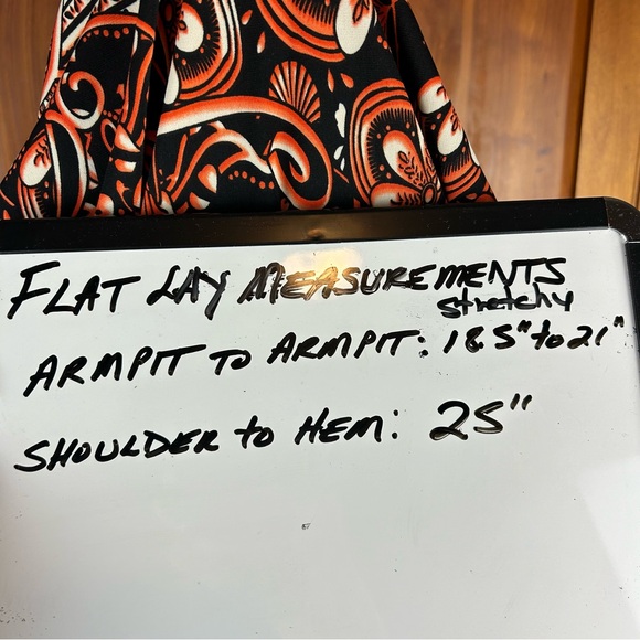 Susan Lawrence Flutter Sleeve Jewel Embellished Top - Picture 11 of 11